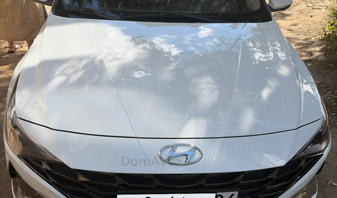 Hyundai Elantra 2021 года