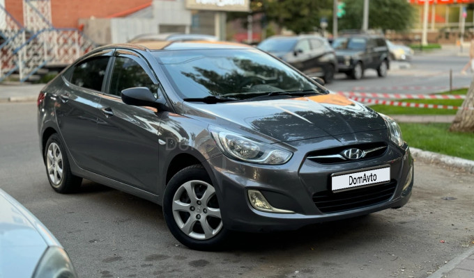 Hyundai Accent 2013 года