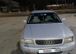 Audi A4 1995 года