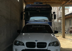 BMW X5 2008 года