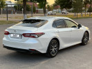 Toyota Camry 2023 года