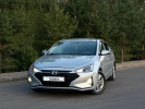 Hyundai Elantra 2020 года