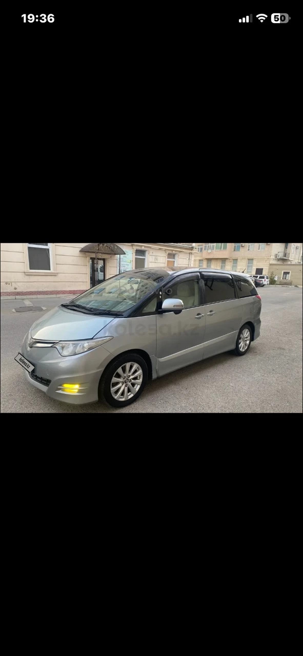 Toyota Estima, 2008