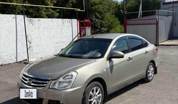 Nissan Almera 2012 года