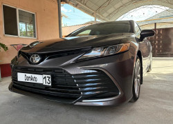 Toyota Camry 2021 года