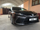 Toyota Camry 2021 года