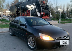 Honda Accord 2004 года