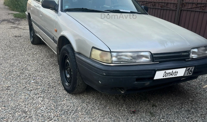 Mazda 626 1991 года