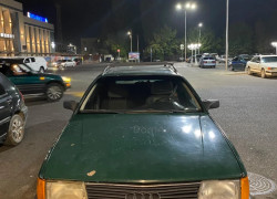 Audi 100 1989 года