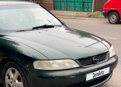 Opel Vectra 1998 года