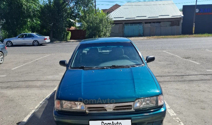 Nissan Primera 1995 года