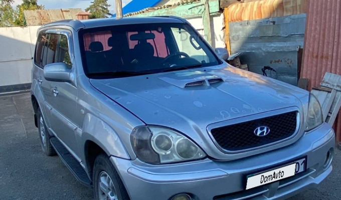 Hyundai Terracan 2003 года