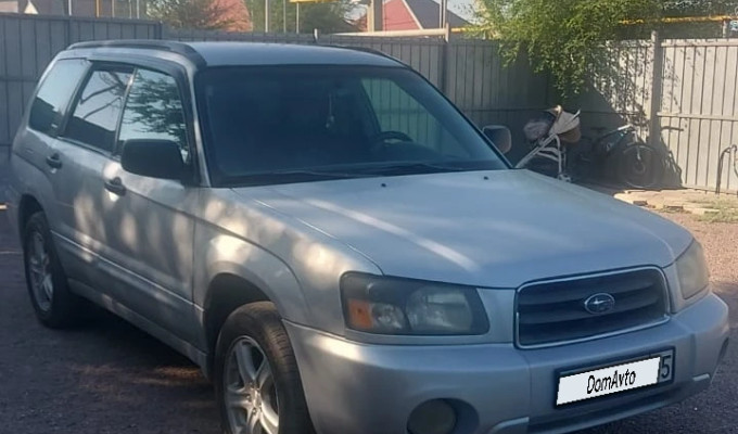 Subaru Forester 2003 года