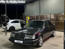 Mercedes-Benz E-Класс 1993 года