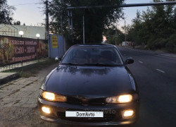 Mitsubishi Galant 1993 года