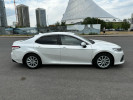 Toyota Camry 2021 года