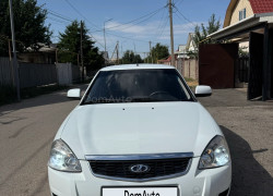 ВАЗ (Lada) Priora 2014 года