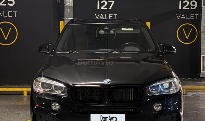 BMW X5 2015 года
