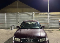 Audi A4 1996 года