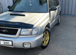 Subaru Forester 1997 года