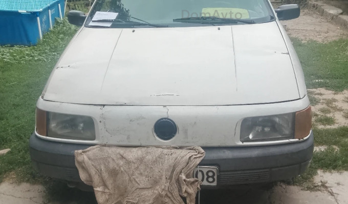 Volkswagen Passat 1992 года