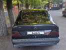 Mercedes-Benz E-Класс 1993 года