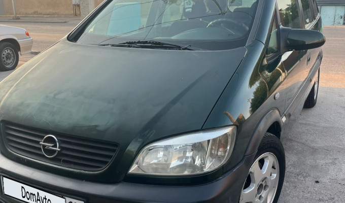 Opel Zafira 1999 года