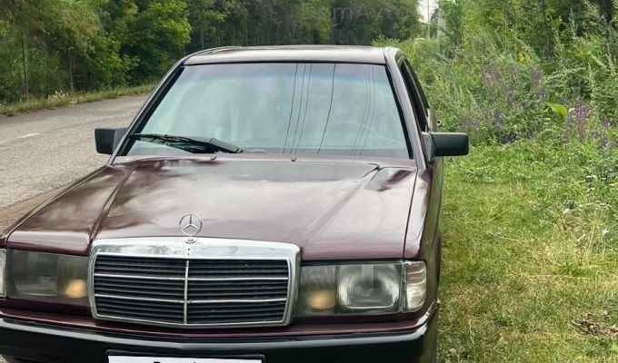 Mercedes-Benz 190 1992 года