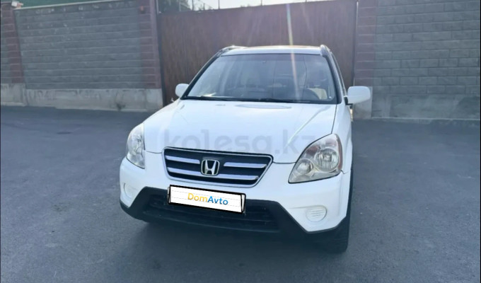 Honda CR-V 2005 года