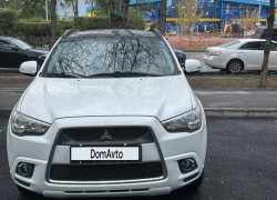 Mitsubishi ASX 2011 года