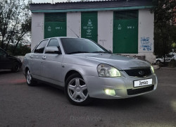 ВАЗ (Lada) Priora 2013 года