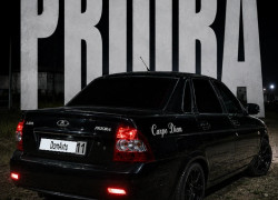 ВАЗ (Lada) Priora 2013 года
