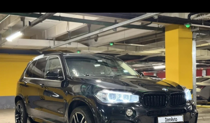 BMW X5 2013 года