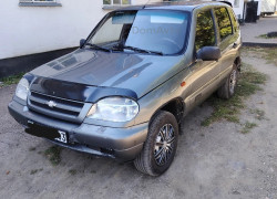 Chevrolet Niva 2005 года