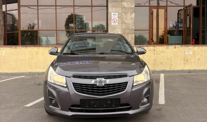 Chevrolet Cruze 2014 года