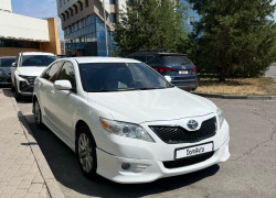 Toyota Camry 2006 года