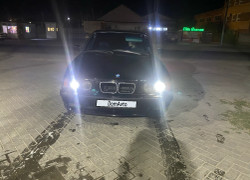 BMW 5 серия 1993 года
