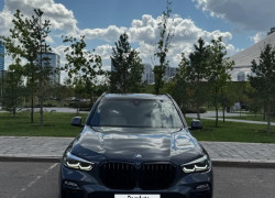 BMW X5 2020 года