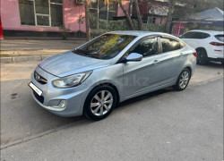 Hyundai Solaris 2012 года