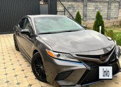Toyota Camry 2019 года