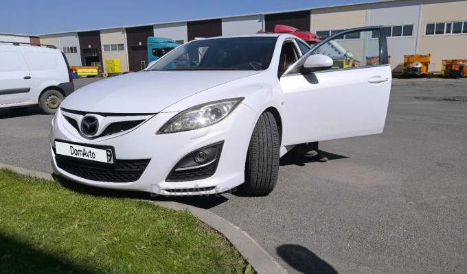 Mazda 6 2010 года