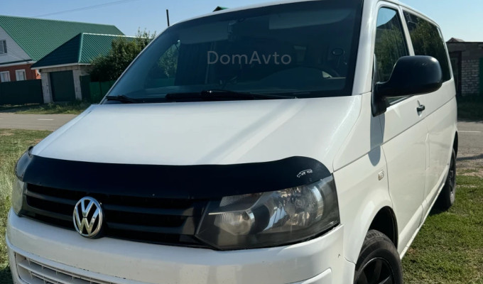 Volkswagen Transporter 2012 года