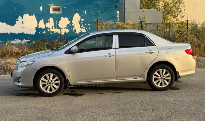 Toyota Corolla 2009 года