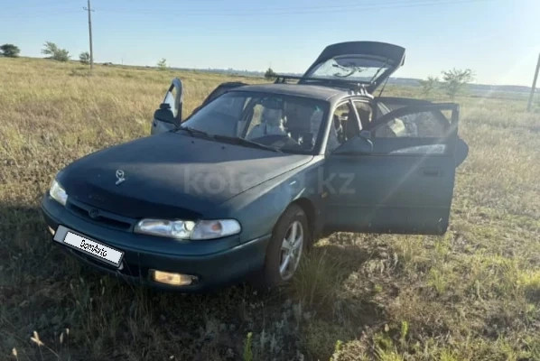 Mazda 626 1993 года