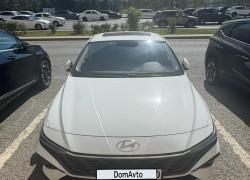 Hyundai Elantra 2024 года
