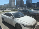 Hyundai Elantra 2024 года