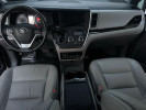 Toyota Sienna 2017 года