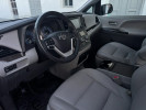 Toyota Sienna 2017 года