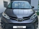Toyota Sienna 2017 года