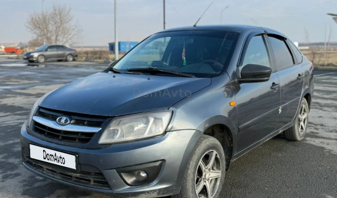 ВАЗ (Lada) Granta 2015 года